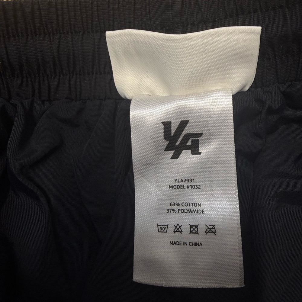 YoungLA Prestige Athletic Black Shorts Men’s Size Small EUC - Picture 8 of 10